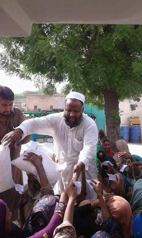 Distribution of rations to the poor